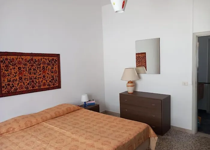 Ampio Per 4/6 Pers Apartamento